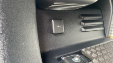 Land Rover Defender 3.0 D250 X-Dynamic SE 90 3dr Auto Diesel Estate